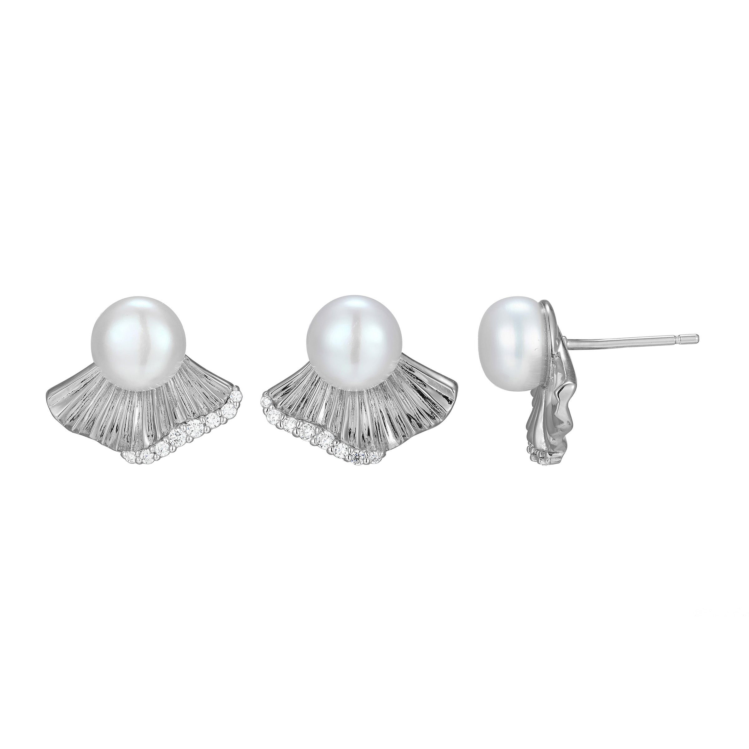 LE0260 - Butterfly Freshwater Pearl Stud Earrings