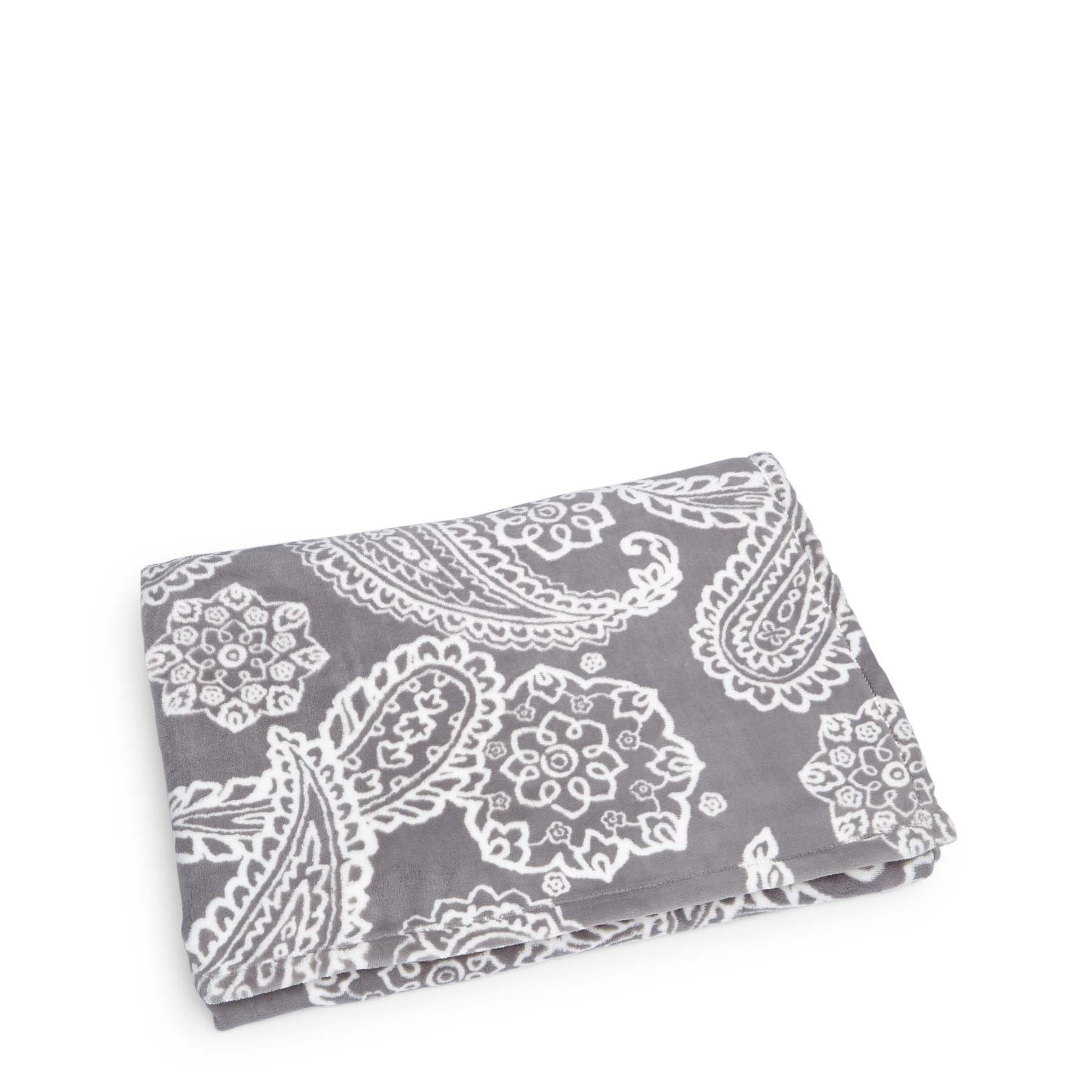 Plush XL Throw Blanket  -  Gray/White Bandana