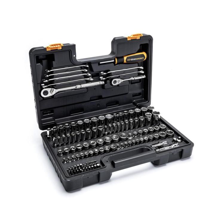 GearWrench 121 Piece 1/4" & 3/8" Drive 72-Tooth SAE/Metric Mechanics Hand Tool Set