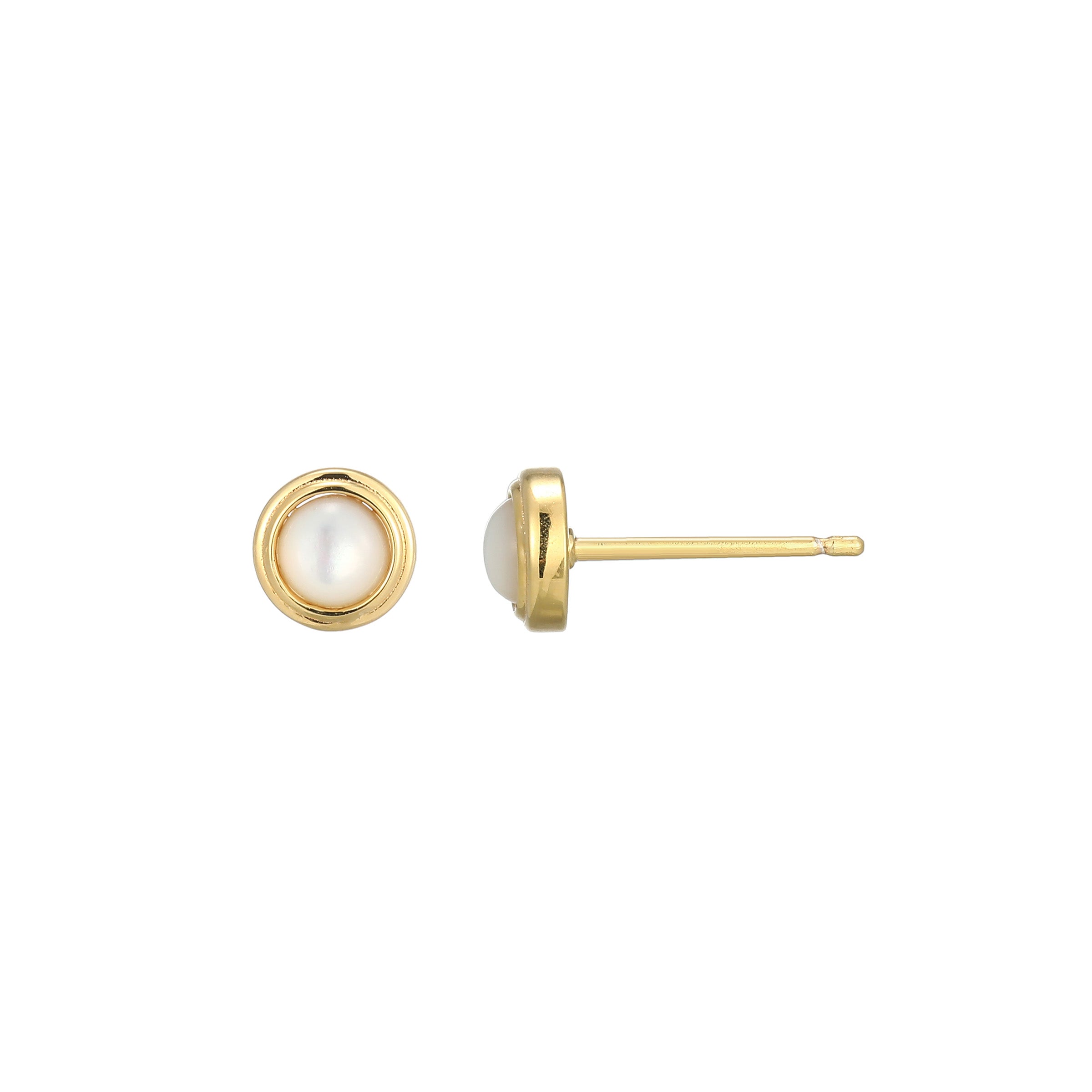 Ss Gp40 Ear Wht Mop(Pinctada Inbricata)(A) (Cab)Rd 4Mm Post
