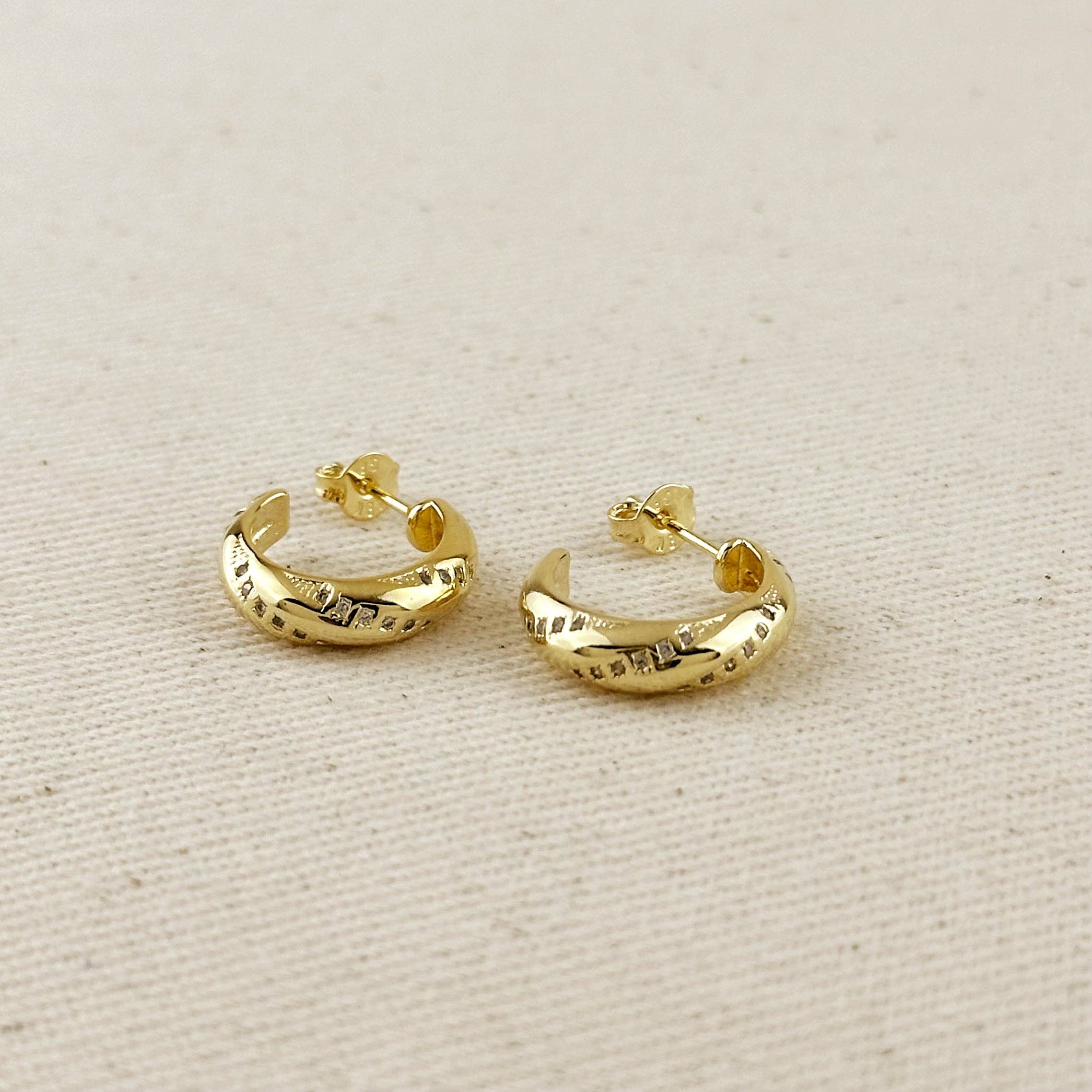 18k Gold Filled Cz Ribbon Detail C-Hoop Earrings