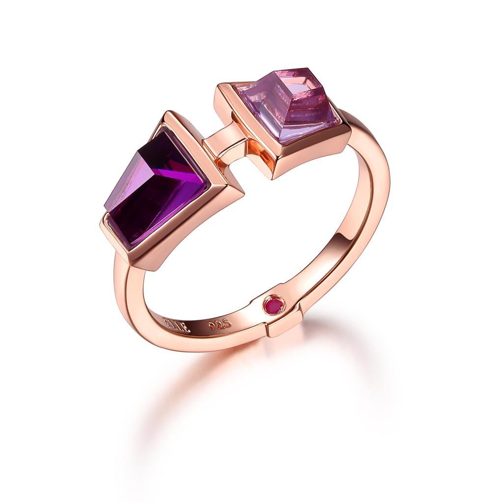 R34LA2Y-P-8 Paradox Purple Red Cubic Zirconia Ring Size 8