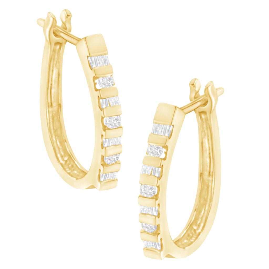 10K Yellow Gold Round and Baguette Cut Diamond Oblong Hinged Leverback Hoop Earrings ( 1/4 Cttw, I-J Color, I2-I3 Clarity)
